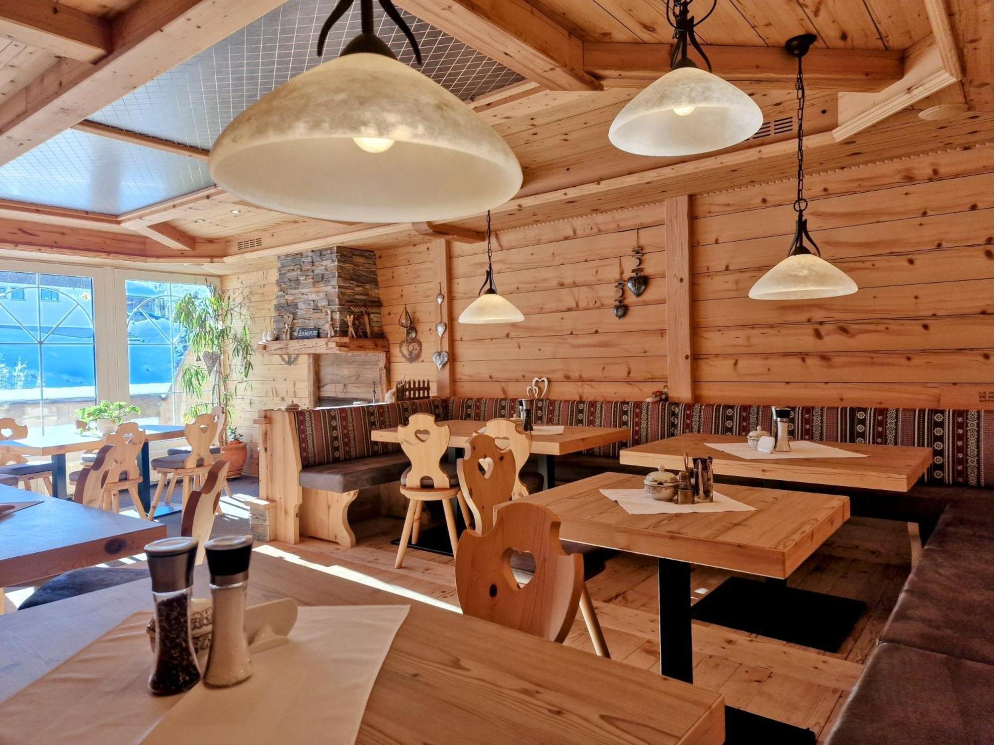 Berghotel Almrausch Berwang Luaran gambar