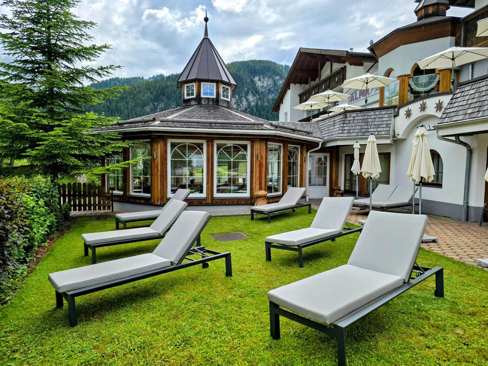 Berghotel Almrausch Berwang Luaran gambar