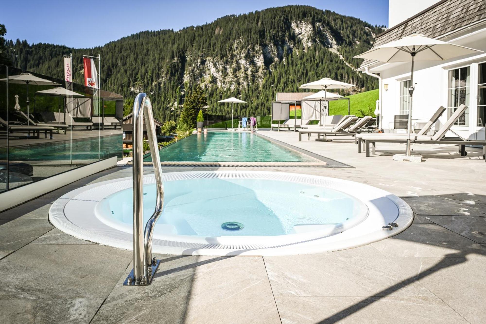 Berghotel Almrausch Berwang Luaran gambar