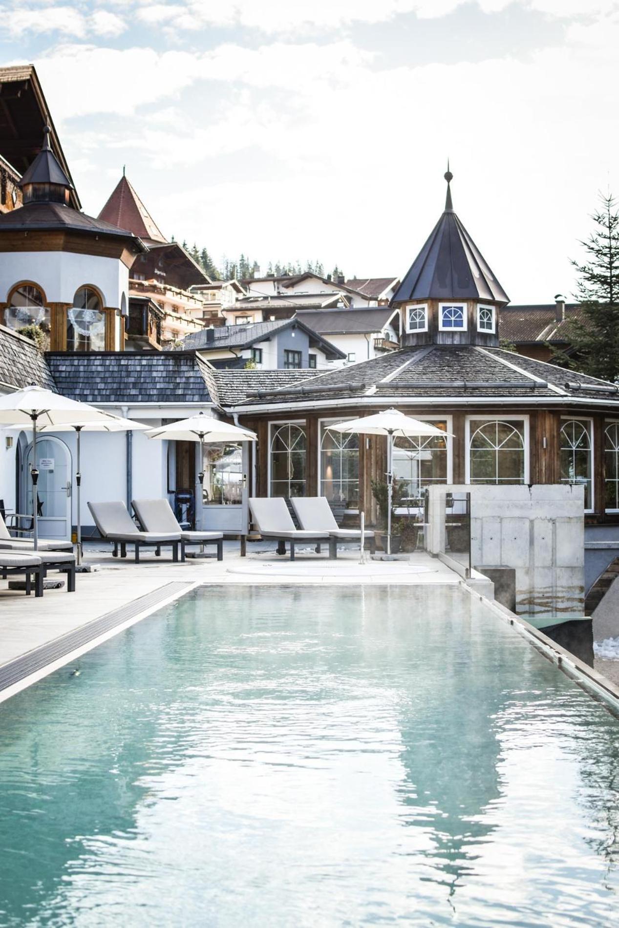 Berghotel Almrausch Berwang Luaran gambar